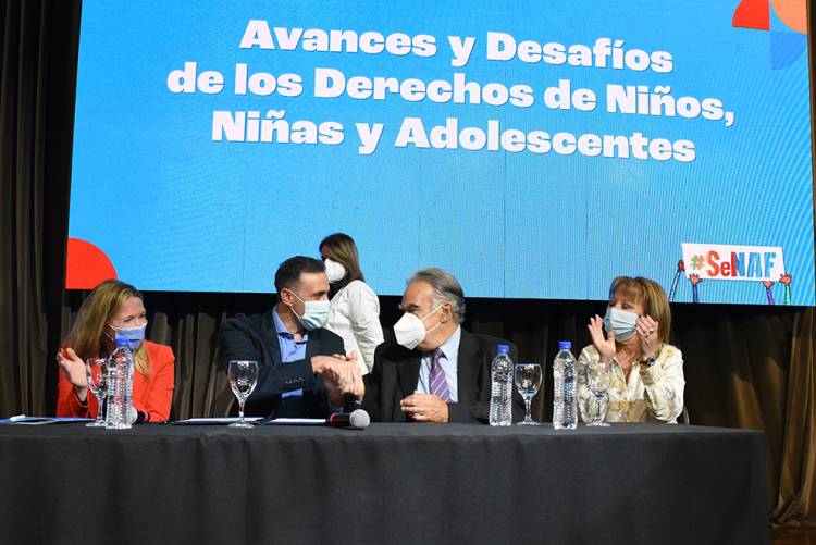 Por el fortalecimiento de la protección de los derechos de la niñez