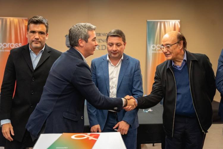 Vecinos de Huerta Grande ya pueden acceder a las prestaciones de Apross