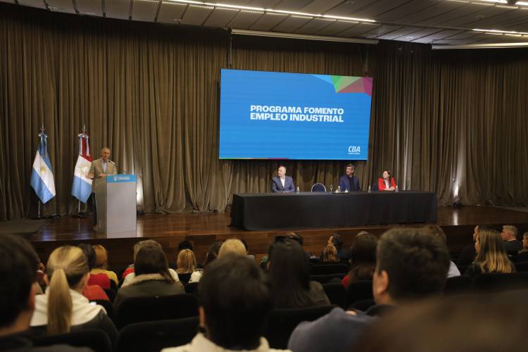 Proyectan la creación de 2.000 nuevos empleos para el sector industrial