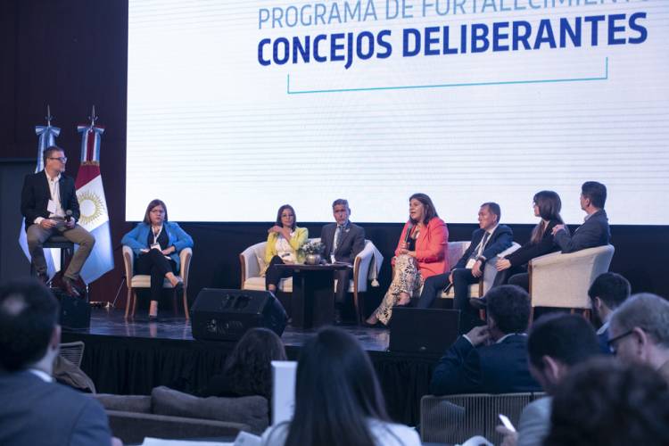 Parlamentarios se reunieron en el III Foro de Poderes Legislativos