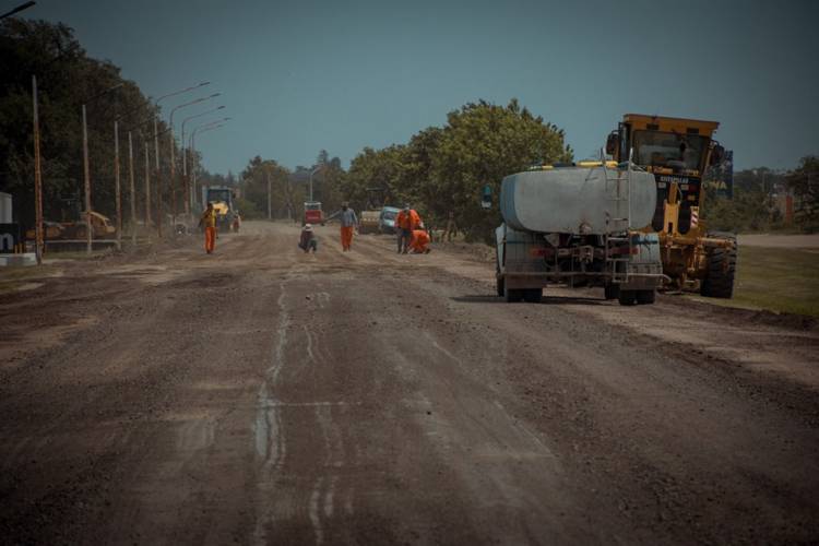 Comenzaron las tareas de mejoramiento en la Ruta 6