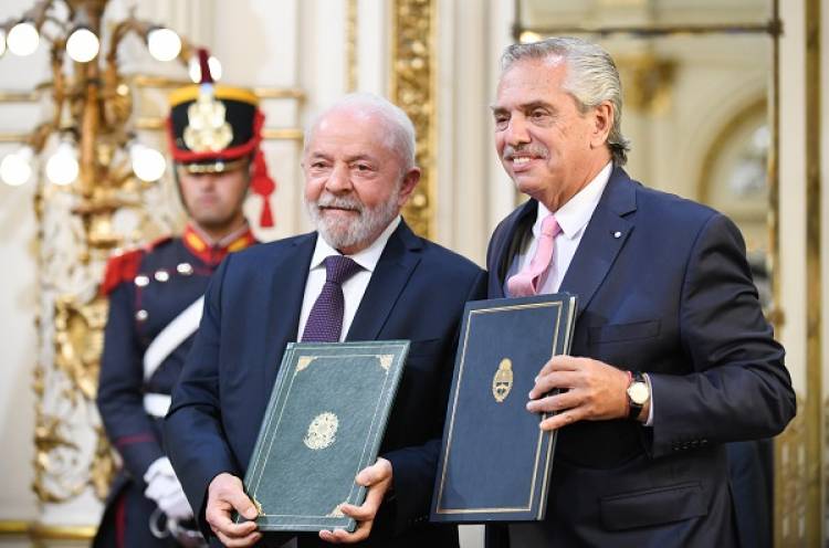 Alberto Fernández recibió en Casa Rosada al presidente de Brasil