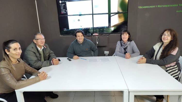 El Centro Tecnológico firmó un acuerdo con instituto de Capilla del Monte