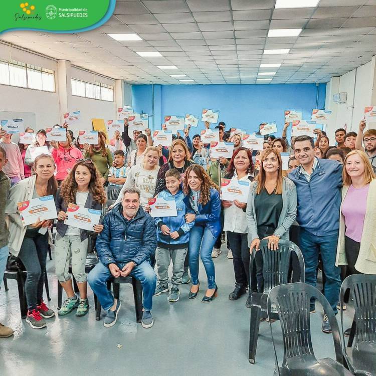 Más de 90 familias de Salsipuedes recibieron aportes del programa "Mas Vida Digna"