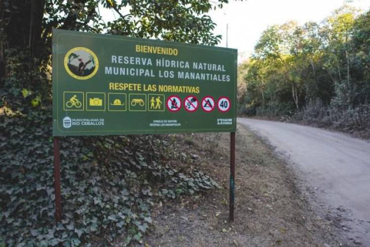 Fin de semana de cicloturismo y caminata en la Reserva Hídrica Natural Municipal Los Manantiales 