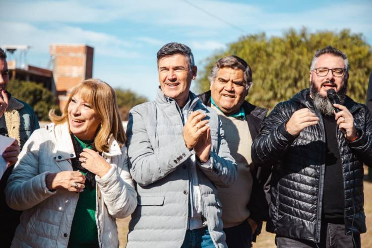 Passerini visitó los barrios de la ciudad