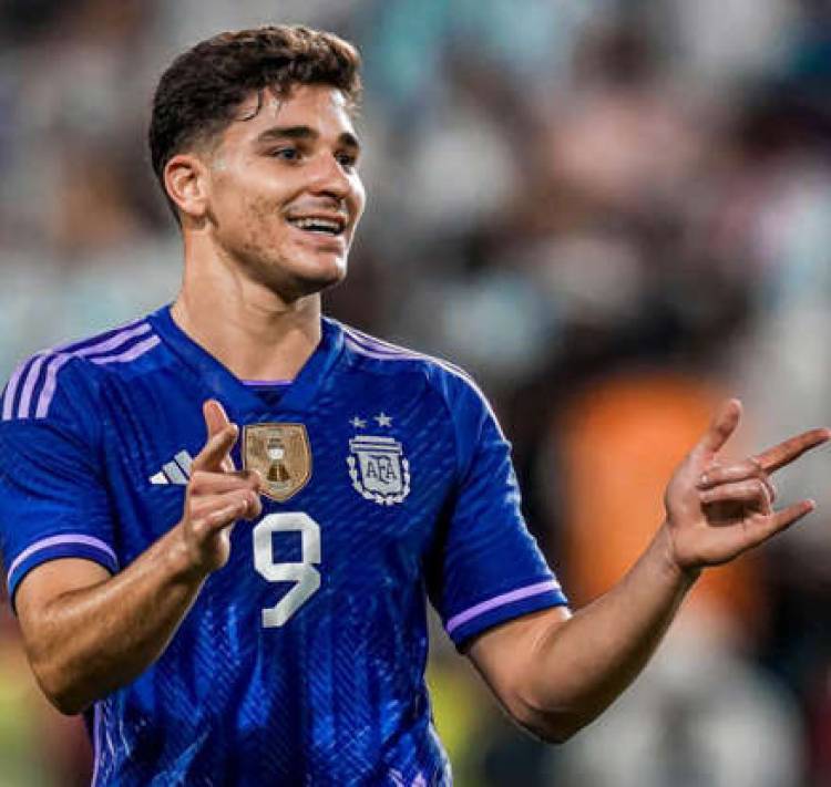 Con Ecuador iría desde el inicio "la araña" de Calchín