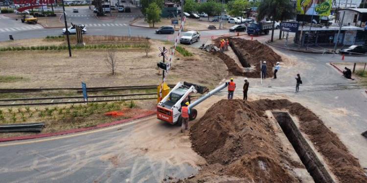 Potencian el servicio de agua potable en la zona norte de la ciudad de Córdoba