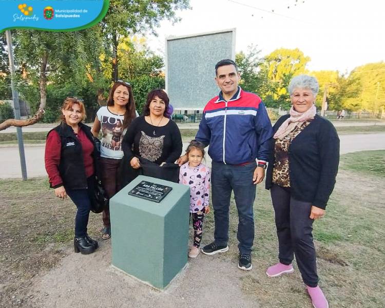 Salsipuedes: Desde ahora, dos plazas llevan el nombre de destacadas escritoras argentinas