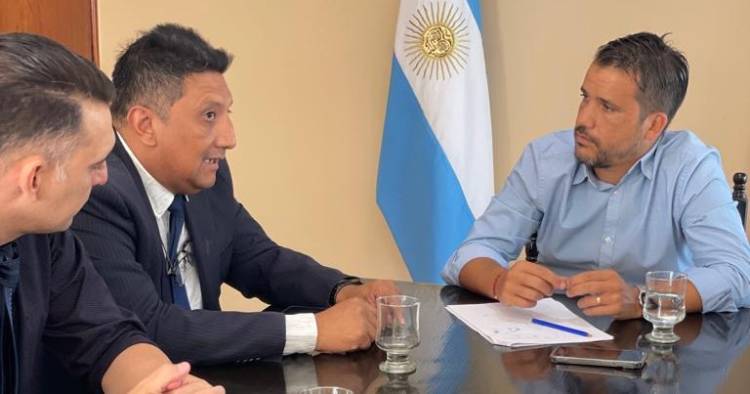 El Intendente Torres recibió al nuevo Comisario Mayor, David Alejandro Ferreyra 