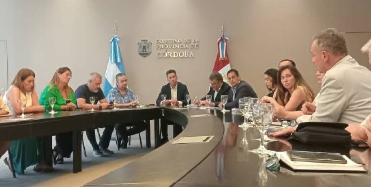Intendentes de Sierras Chicas se reunieron con el Ministro de Gobierno de Córdoba