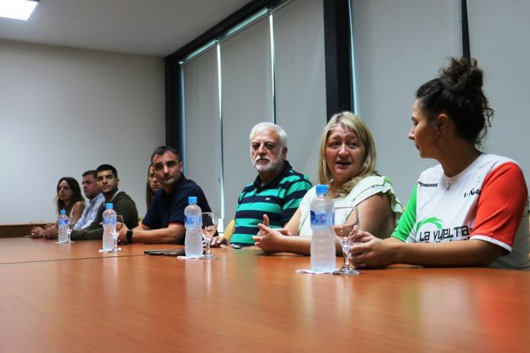 Ciclismo: se presentó la 13º edición de la Vuelta Alpa Corral