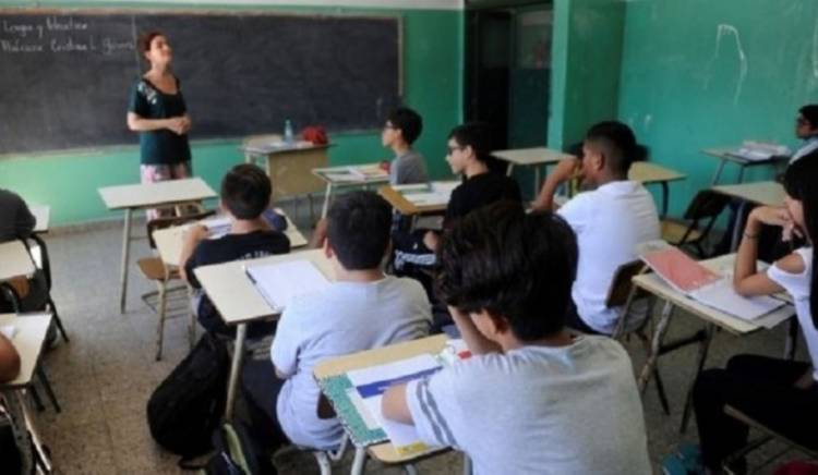 Revelaron  datos inesperados sobre los estudiantes argentinos en los estudios PISA 2022