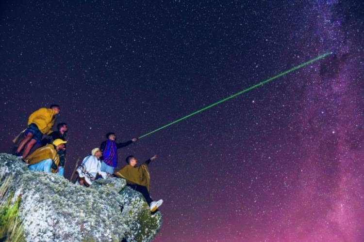 Capacitan en astroturismo  a más de 50 guías cordobeses 