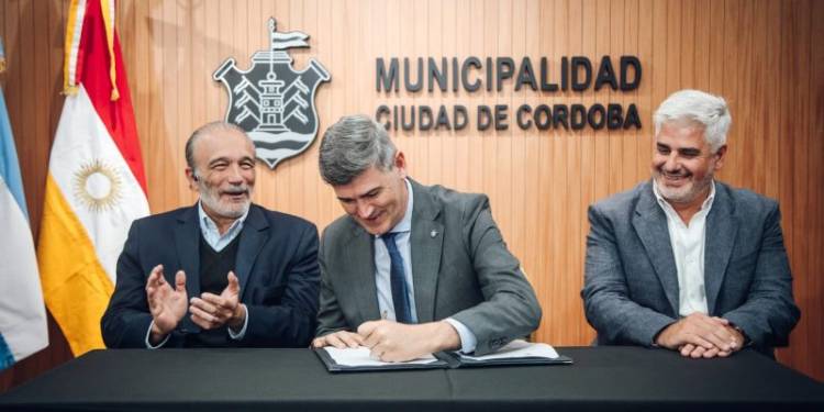 Construirán un desagüe pluvial en avenida Sagrada Familia que solucionará problemas históricos de anegamiento