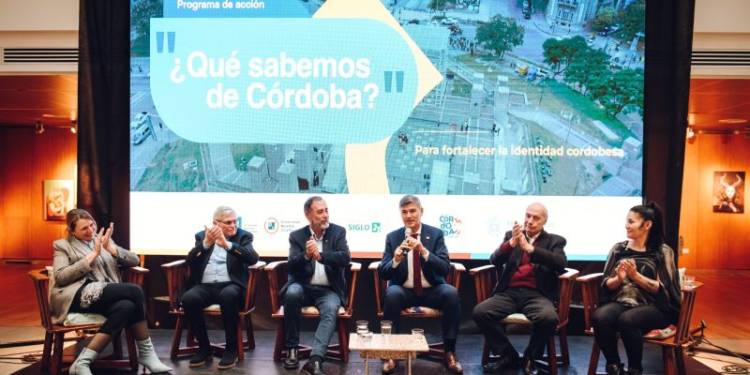 Presentaron un innovador programa para conocer  La Docta desde los barrios