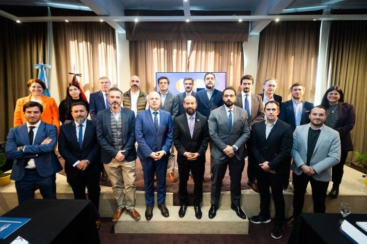 Córdoba explora nuevas oportunidades de negocios en Dubai