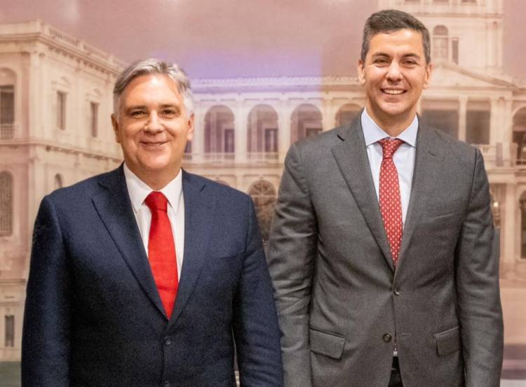 Llaryora visitó al Presidente de Paraguay