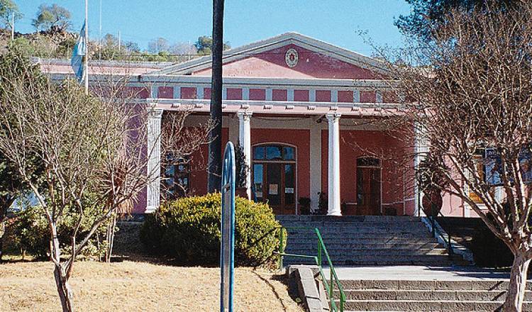 Para aliviar a los vecinos, eliminaron más de 60 impuestos municipales