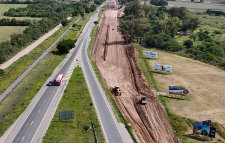 Avanza la duplicación de calzada de la Ruta 9 Norte y la construcción de un nuevo puente sobre el río Carnero