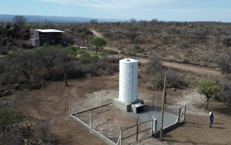 En San Carlos Minas, inauguraron obras para potenciar el servicio de agua potable