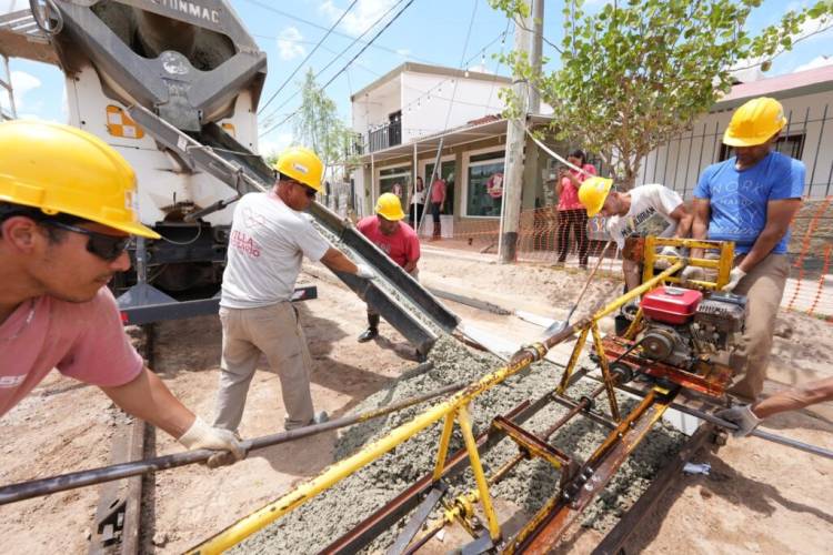 Villa del Rosario: Invierten 100 millones en pavimentación con cordón cuneta