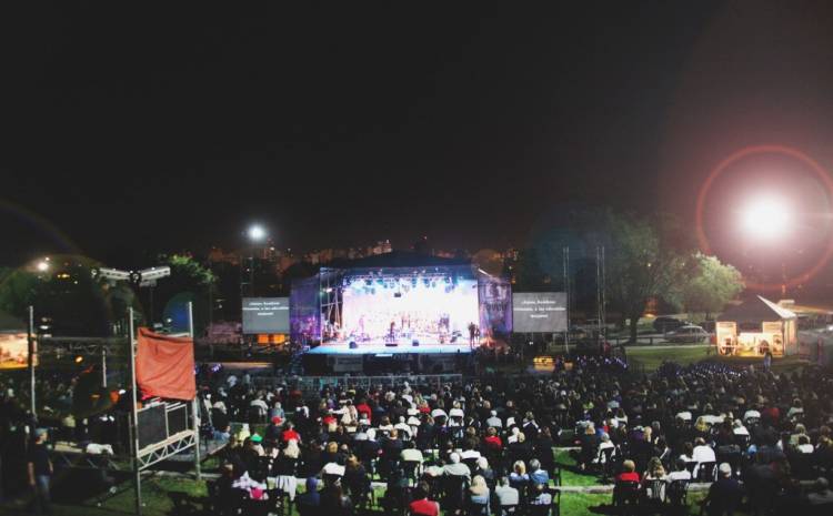 Río Cuarto: regresan los tradicionales ciclos de verano a la costanera