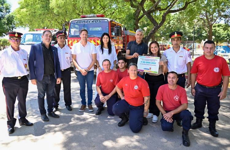 Oliva: Los Bomberos Voluntarios recibieron aportes de la Provincia