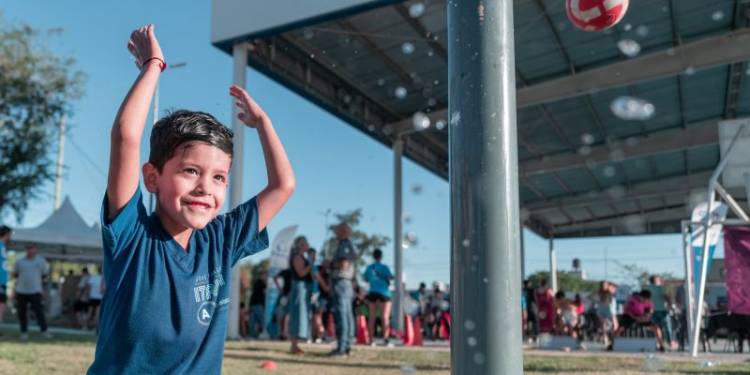 Jueves de diversión en el Polideportivo Social Posta de Vargas