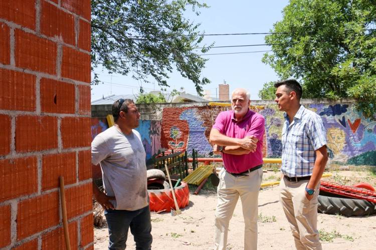 Holmberg: Avanza la construcción de la sala de 3 en el jardín de infantes «Cornelio Saavedra”