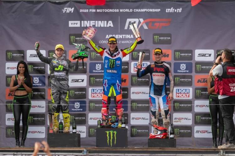 Una multitud estuvo presente en la fiesta del Motocross en Córdoba