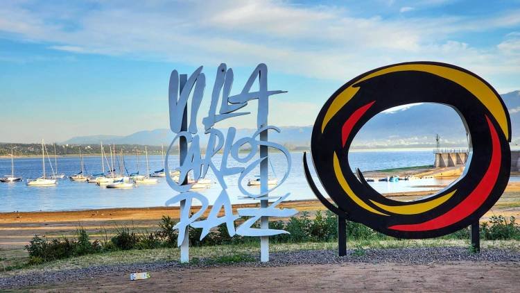 Villa Carlos Paz es uno de los destinos más buscados para la Semana Santa 2025