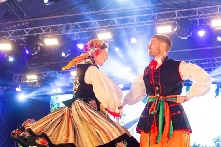 Más de 50.000 personas formaron parte del festival “Una Ciudad Todos los Pueblos” 