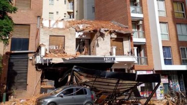 La Municipalidad activa protocolo tras derrumbe en Bv. San Juan: investigan responsabilidades