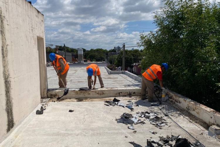 Durante mayo, invirtieron más de $2.500 millones en mantenimiento de infraestructura escolar