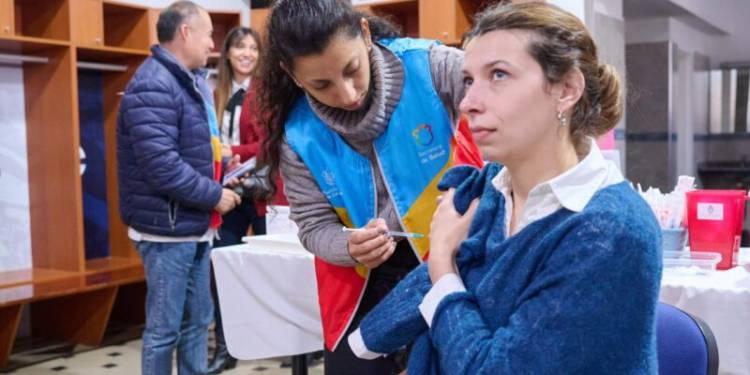 ¿En dónde se puede vacunar gratuitamente contra la gripe?