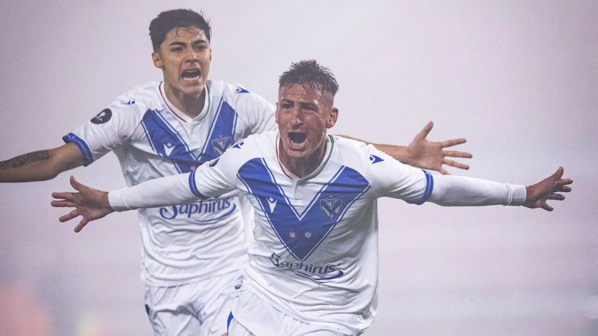 Surtido de fútbol: Chelsea finalista y Vélez supercampeón