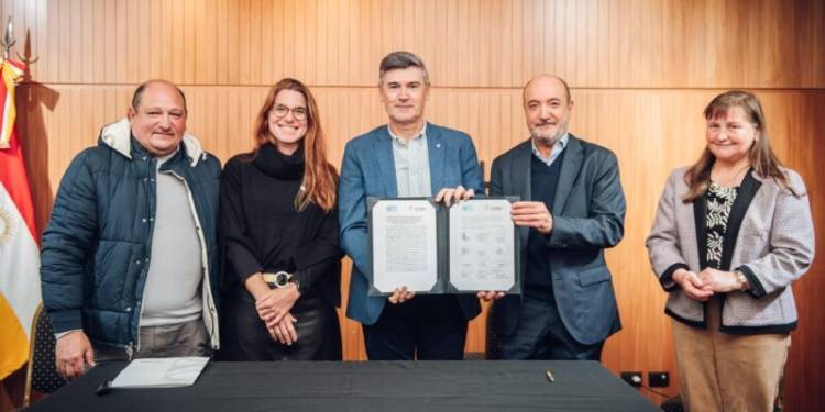 Un convenio clave genera 500 empleos en tecnología y servicios en Córdoba Capital