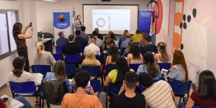 La Municipalidad de Córdoba lanza ciclo de capacitación para emprendedores migrantes
