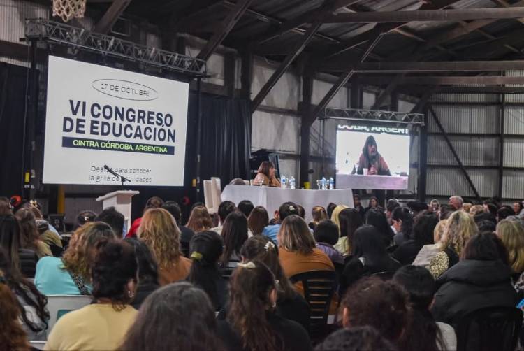 Educación que transforma: Cintra brilla con su congreso regional